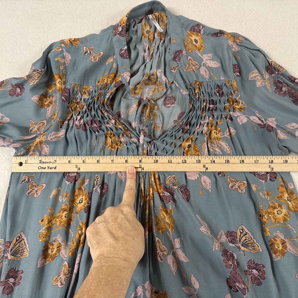 Free People Top Blouse Floral Cottage MED Butterfly Career Dressy Flowy Smocked - Picture 9 of 10